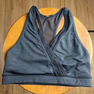 Lululemon Black Cross Front Sports Bra Mesh T-Back Size 2